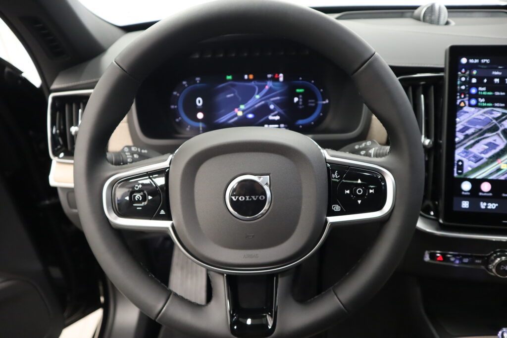 Volvo XC90, image 11