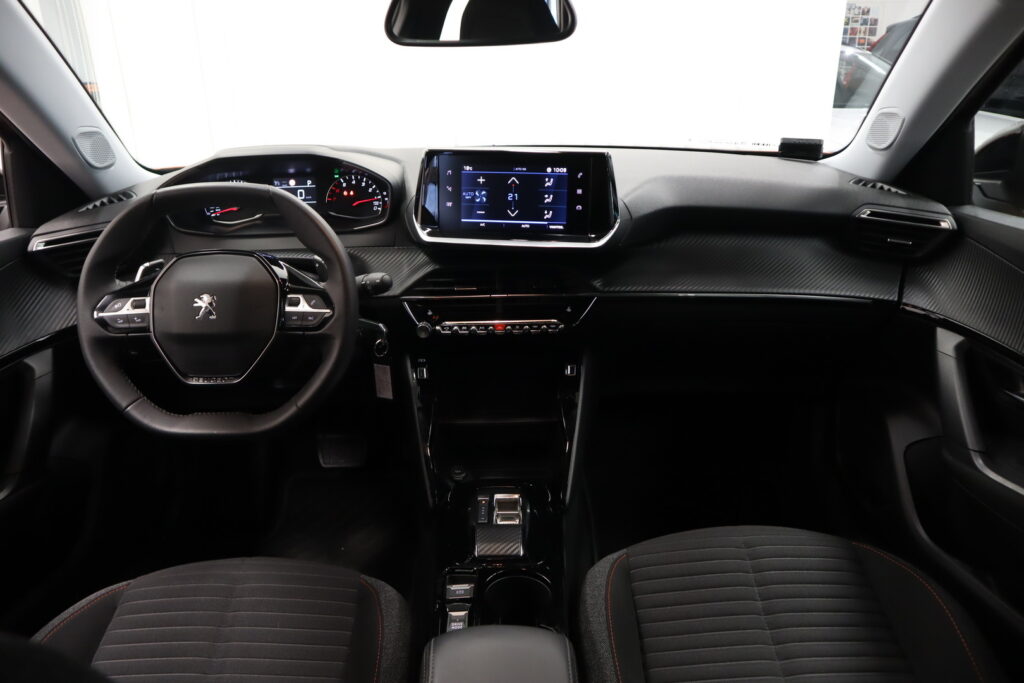 Peugeot 2008, image 6