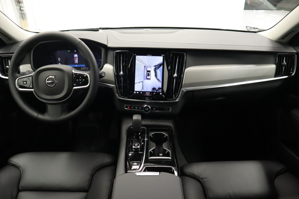 Volvo V90, image 6