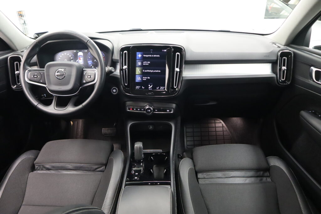 Volvo XC40, image 6