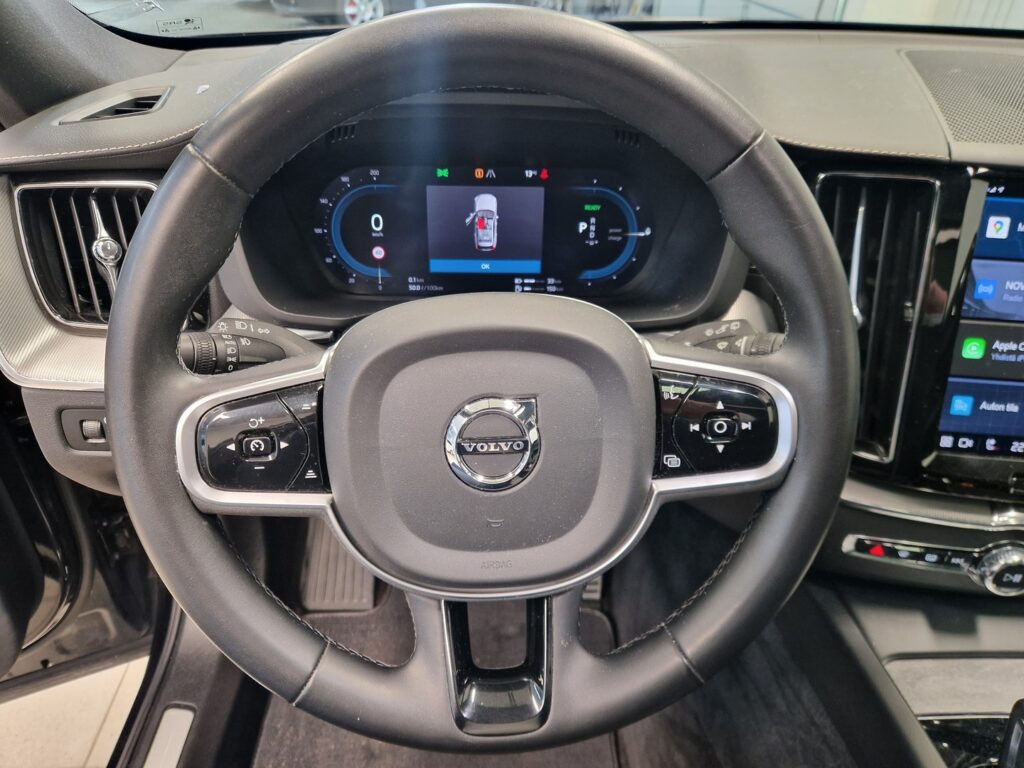 Volvo XC60, image 9