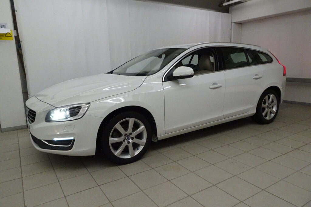 Volvo V60, image 1