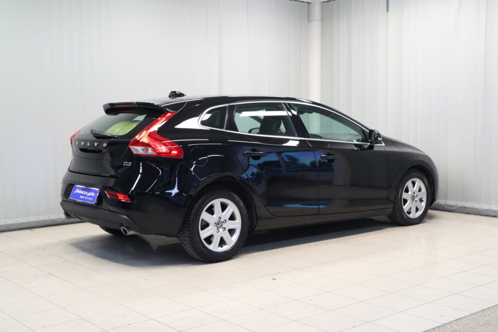 Volvo V40, image 17