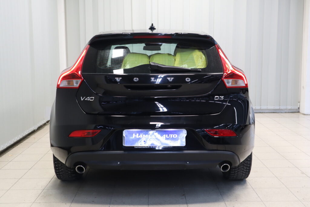 Volvo V40, image 19