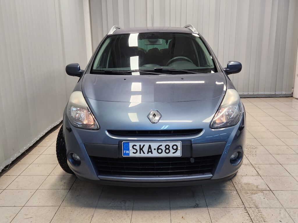 Renault Clio Sport Tourer, image 3