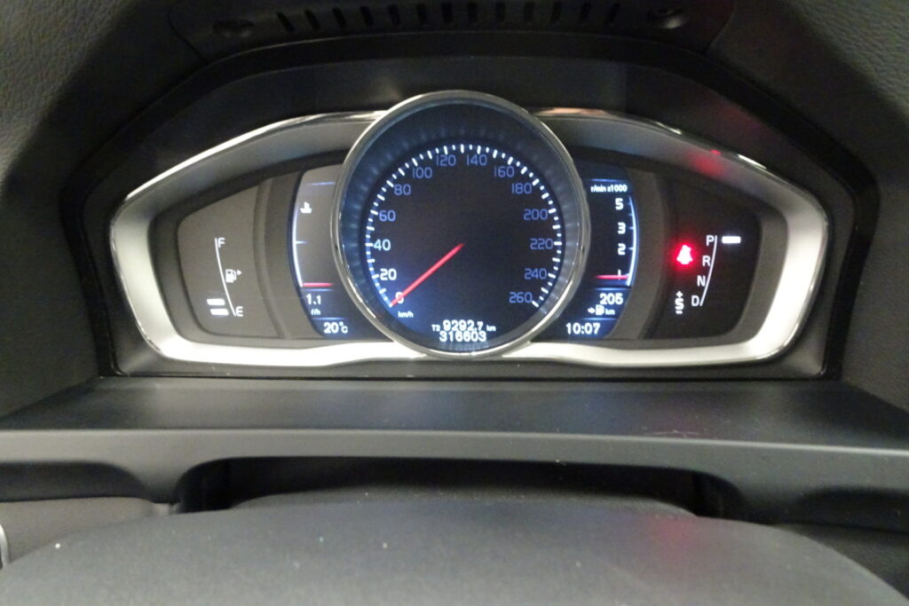 Volvo V60, image 5