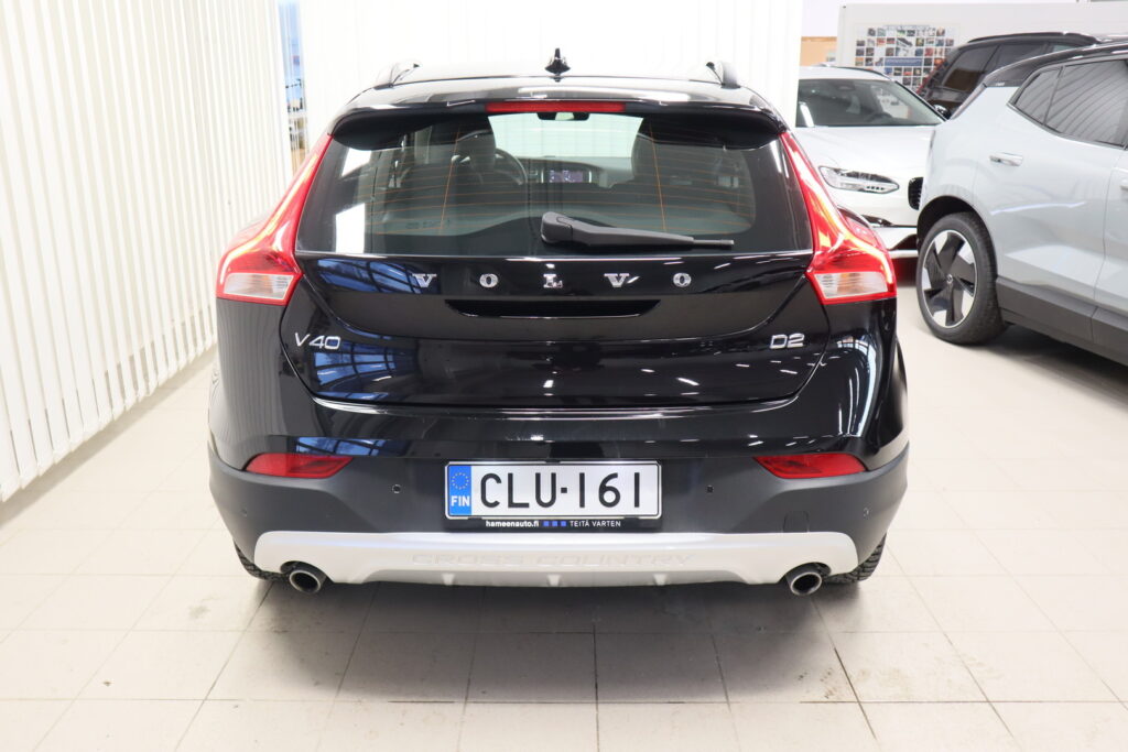 Volvo V40 Cross Country, image 4