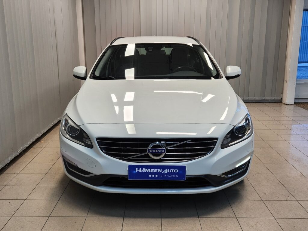 Volvo V60, image 3