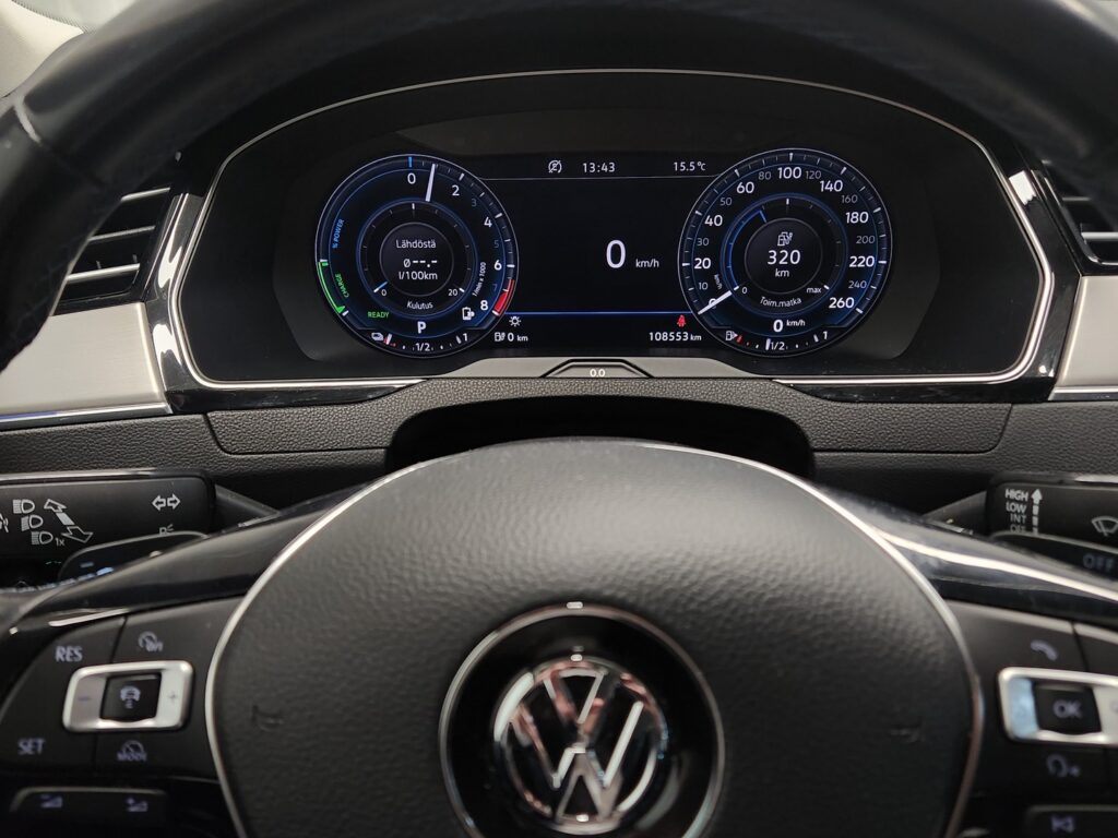 Volkswagen Passat, image 12