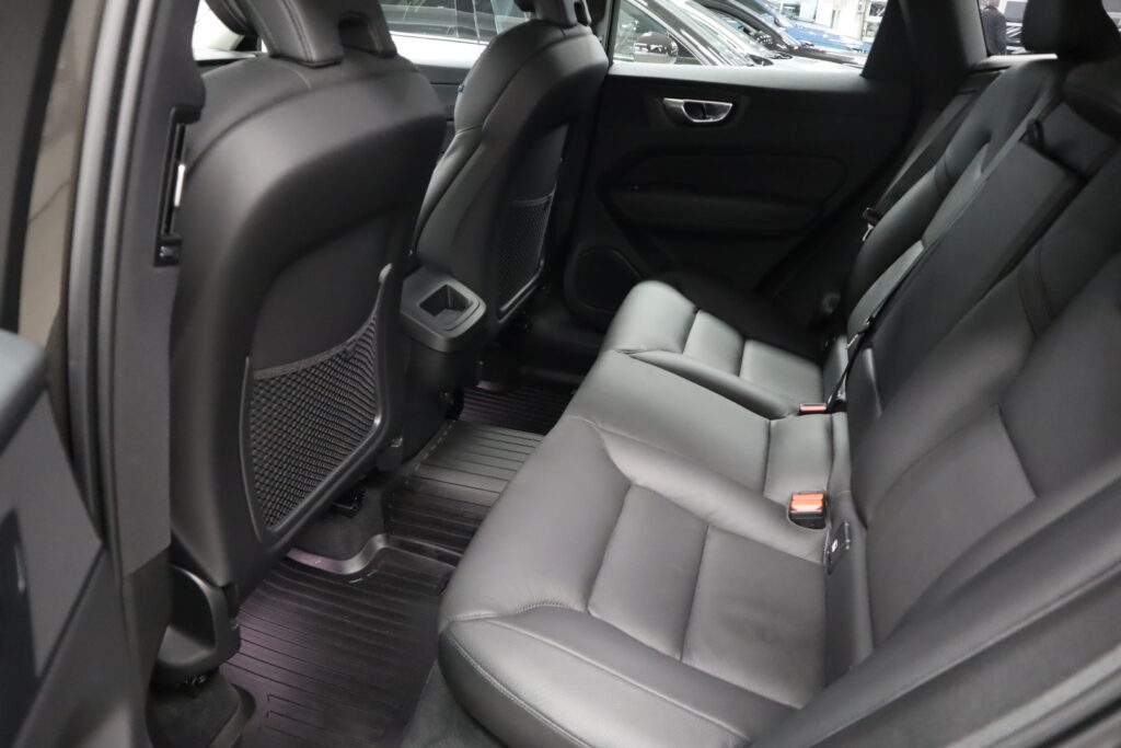 Volvo XC60, image 9