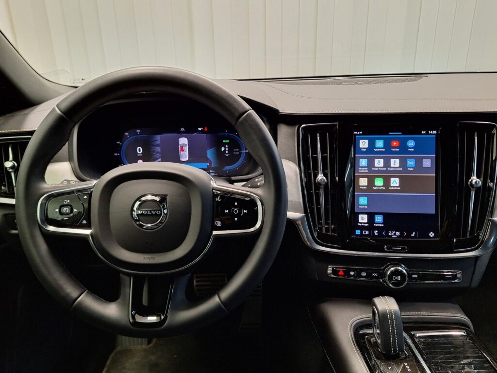 Volvo S90, image 13