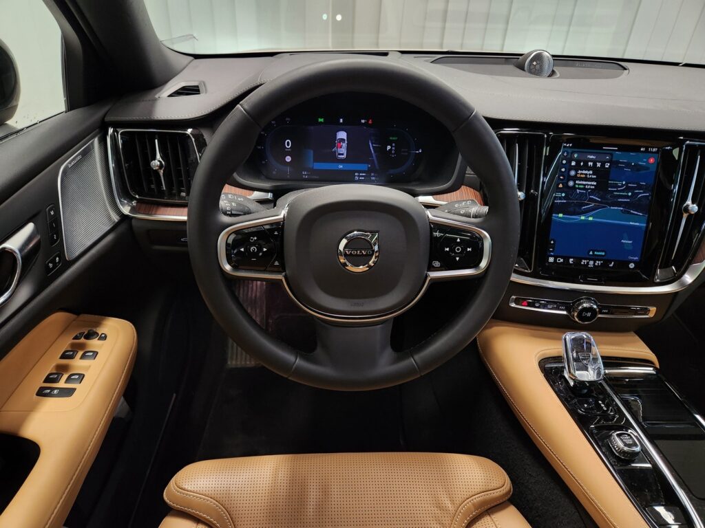 Volvo V60, image 12