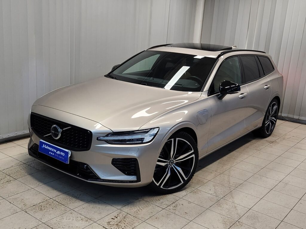 Volvo V60, image 2