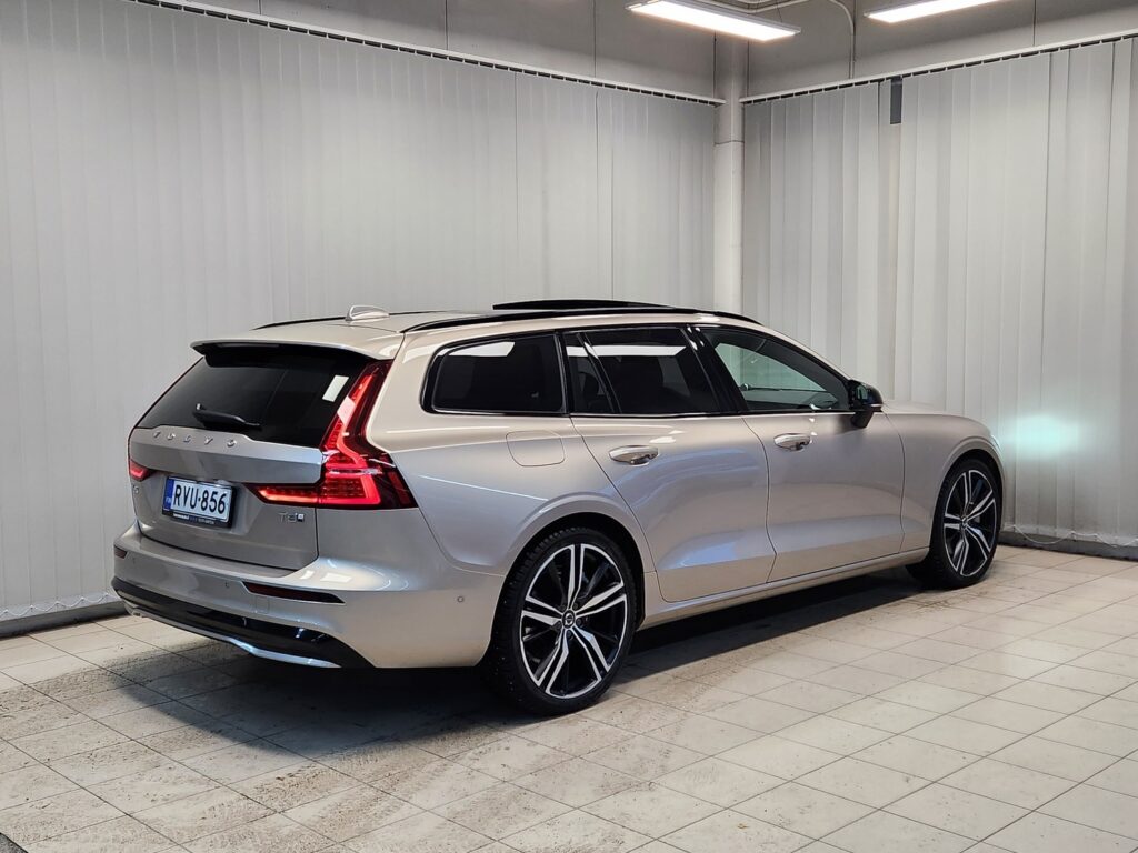 Volvo V60, image 5