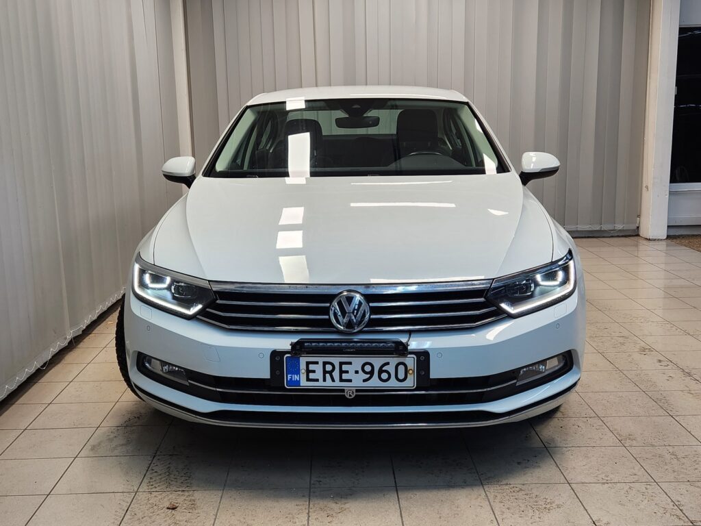 Volkswagen Passat, image 3