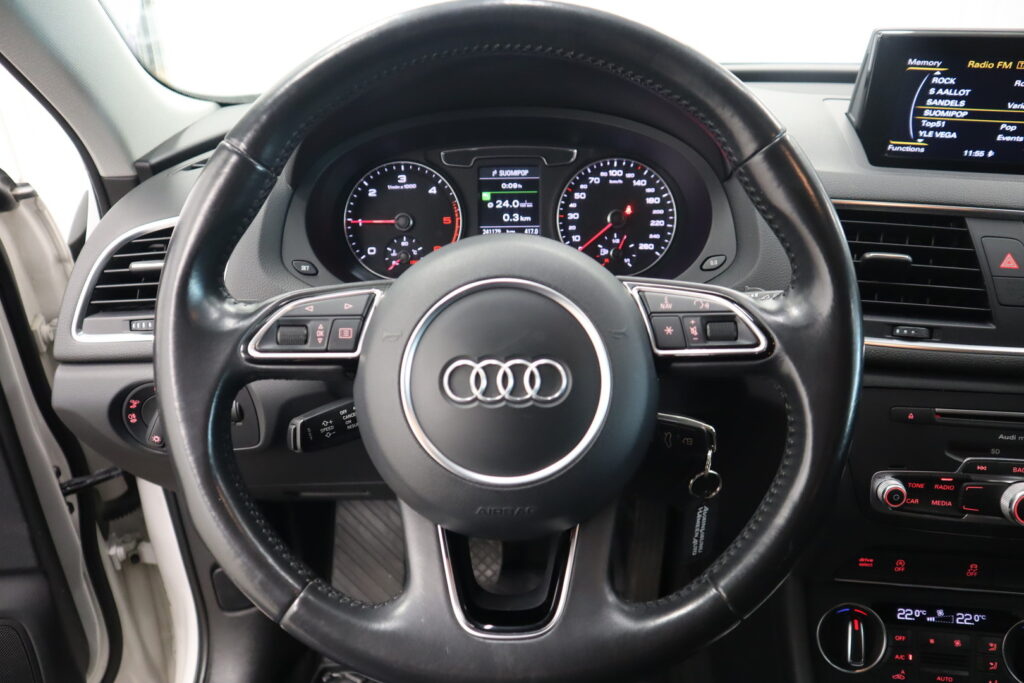 Audi Q3, image 11