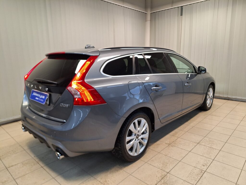 Volvo V60, image 5