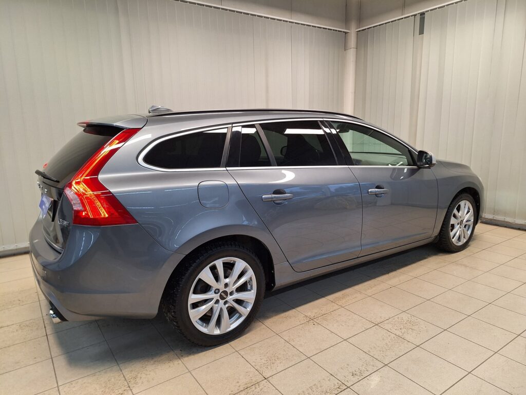 Volvo V60, image 6