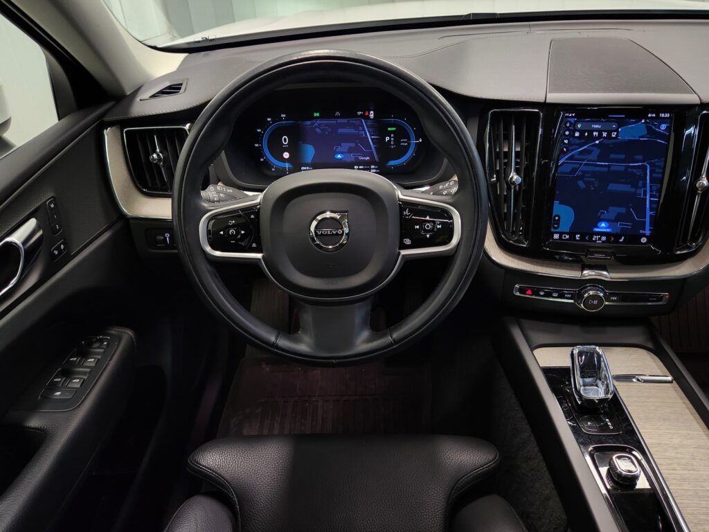 Volvo XC60, image 10