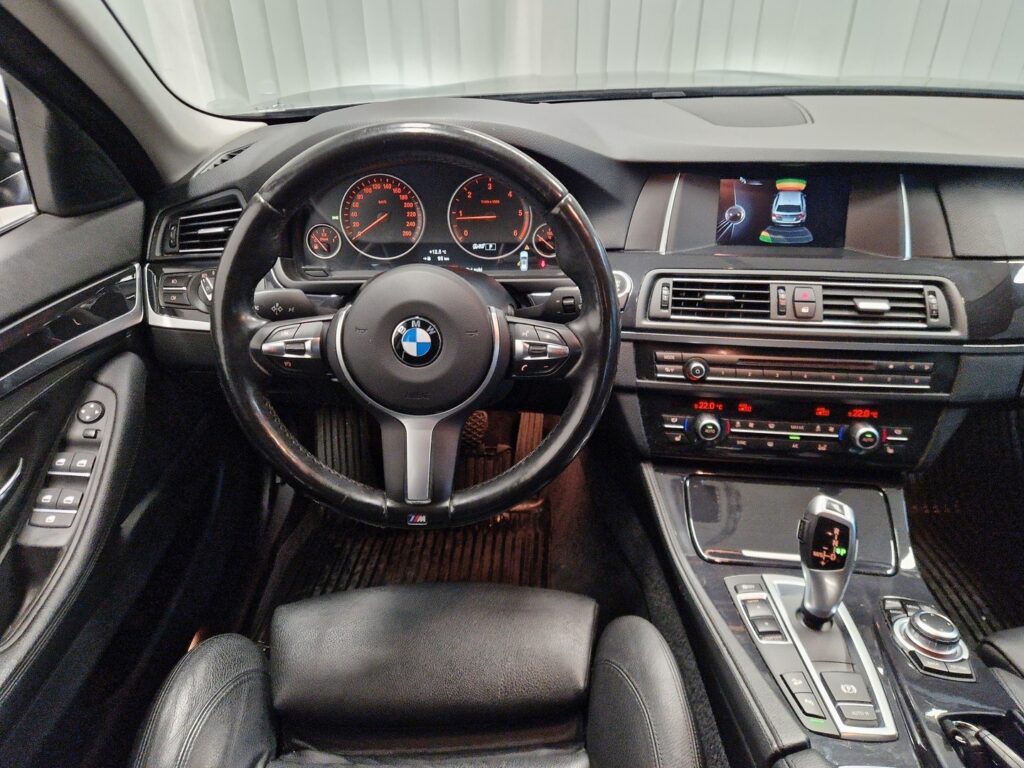 BMW 520, image 10