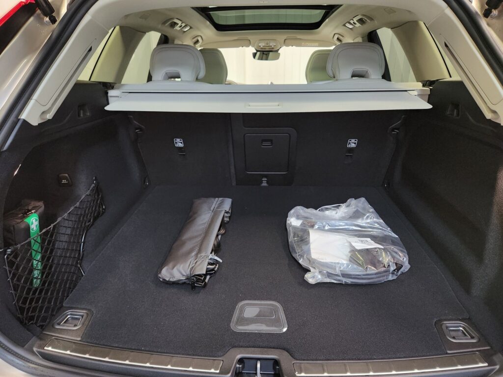 Volvo XC60, image 17